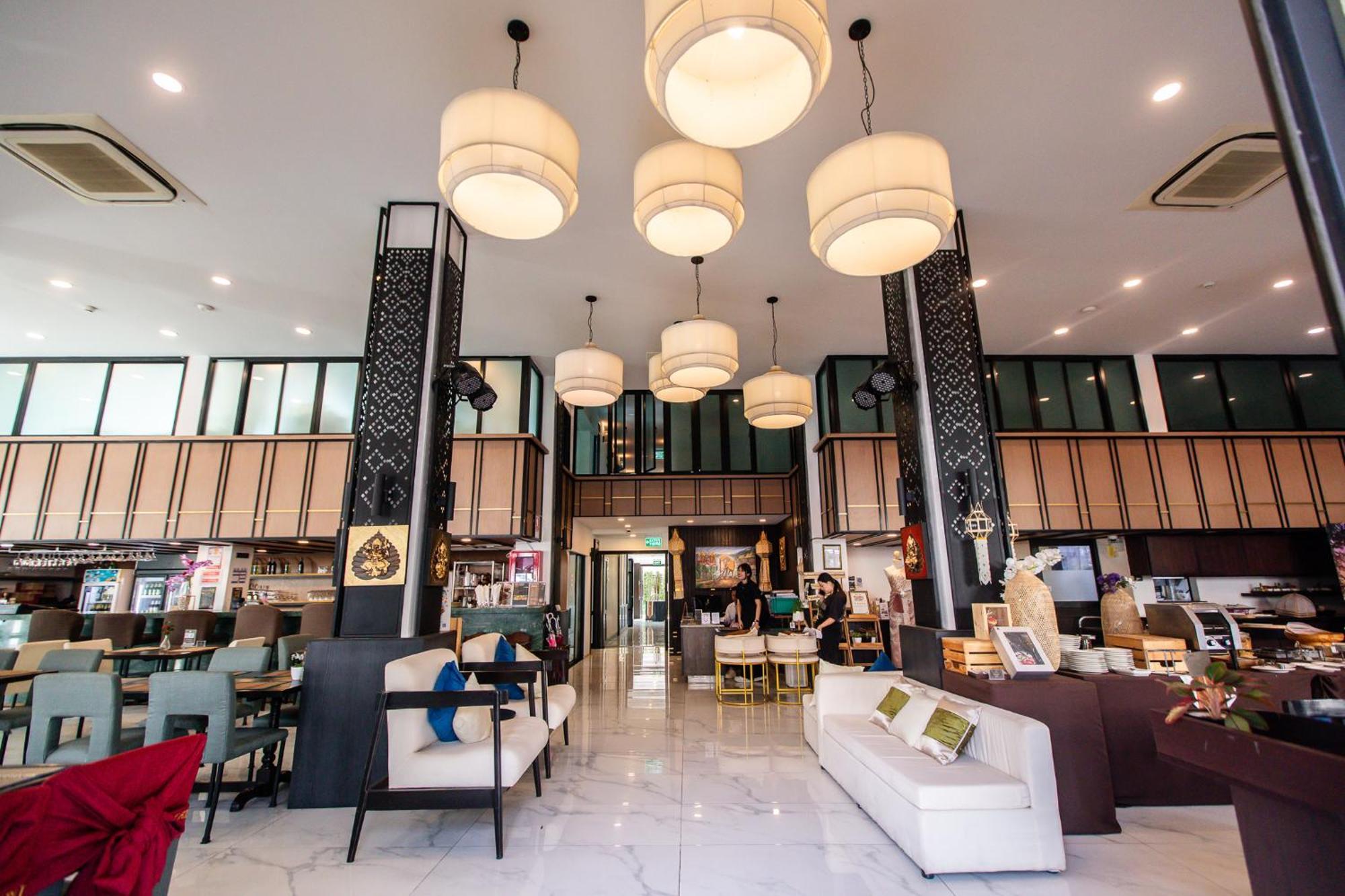 The Experience Walking Street Chiang Mai Hotel Exterior foto