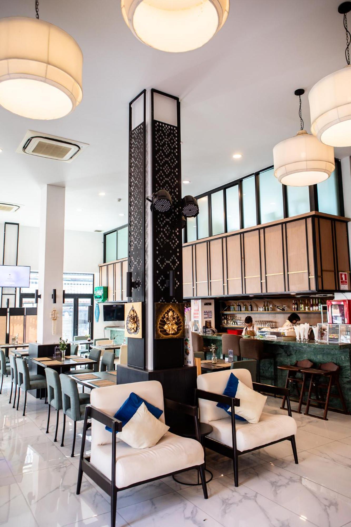 The Experience Walking Street Chiang Mai Hotel Exterior foto