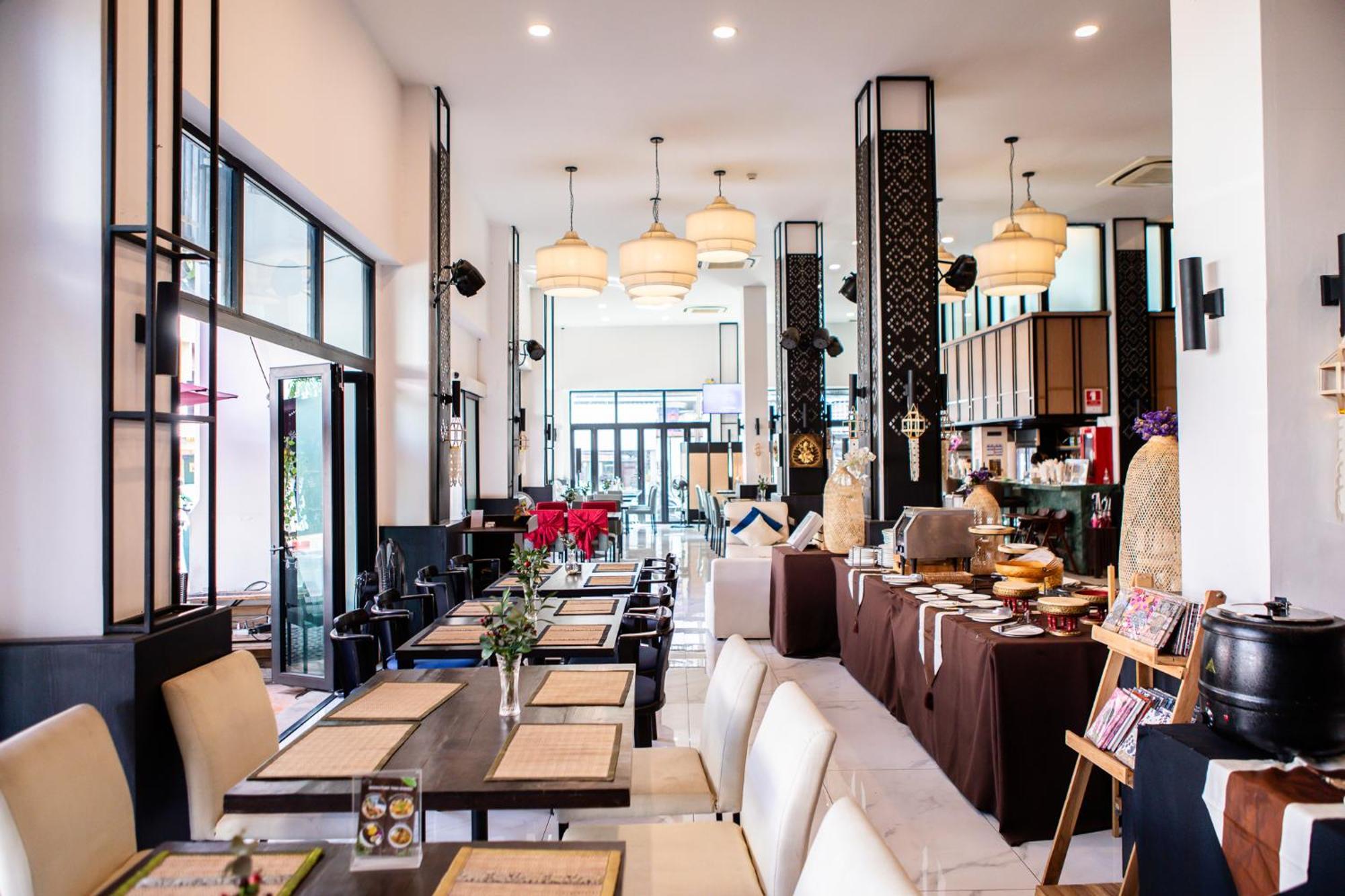 The Experience Walking Street Chiang Mai Hotel Exterior foto
